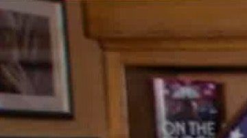 Roger Goodell encabezó la ceremonia del Draft desde el sótano de su casa.