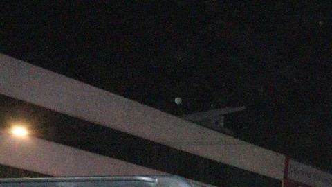Los policías municipales escoltó el convoy de delincuentes.