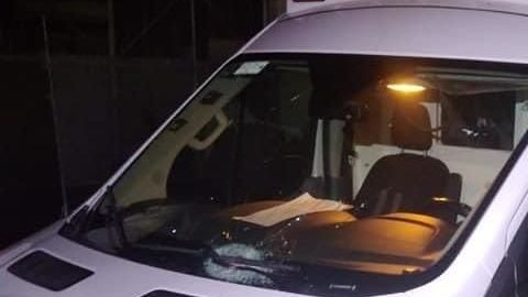 Una unidad médica trasladó a un paciente con COVID-19.