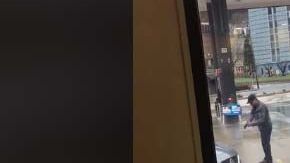 Un cliente de la gasolinera la emprendió a tiros  contra otro en  Pennsylvania.