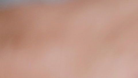 La pequeña se mantiene con vida por un respirador artificial.