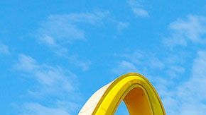 Las mujeres dijeron que la empresa ha sabido por años de los casos de acoso.