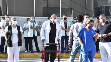 Protestan médicos en Monclova, Coahuila.
