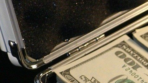 La tasa de ahorro estadounidense aumentó en un 13.1% en marzo.