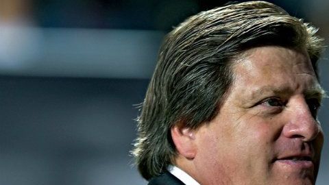 Aspectos económicos separaron definitivamente a Herrera de esta selección sudamericana.