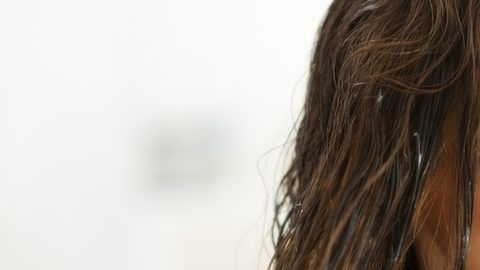 Shampoos para restaurar el cabello dañado.