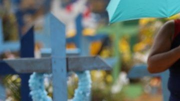 112085772_tv061242966