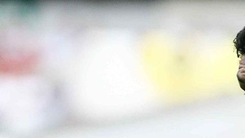 Salvador Cabañas. Una vida deportiva truncada por perder piso y por la desgracia.