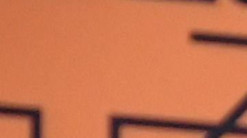 La novia del portugués dio de qué hablar por su entallado vestido.