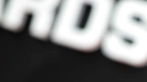 Shaquille O'Neal donará las ganancias de la subasta.