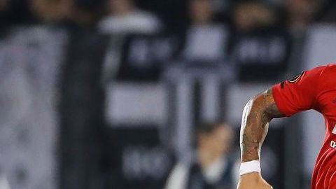 Marcos Rojo en un partido con el Manchester United.