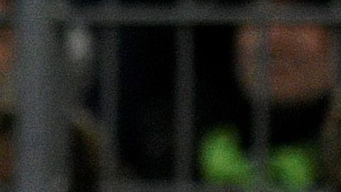 Neymar volvió a estar en el ojo de la polémica por pasar la cuarentena junto a dos mujeres.