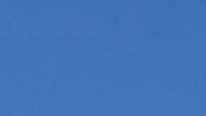 El gobierno estadounidense ya había prohibido acceso a solicitantes de asilo e indocumentados.