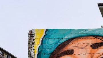 En el modelo matemático más usado para predecir el avance de las enfermedades infecciosas como la covid-19, los muertos son considerados "recuperados".