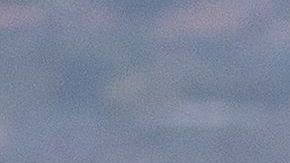 Muchos disfrutan la reapertura de las playas en California.