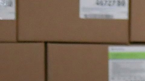 Donald Trump visita al distribuidor de suministros médicos Owens and Minor Inc. en Allenton, PA.