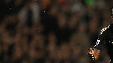 Fabrice Muamba, minutos antes de el infarto que acabó con su carrera.