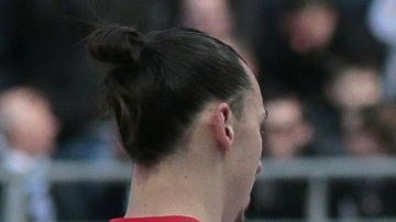 Zlatan Ibrahimovic y Edinson Cavani.