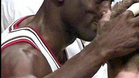 CHICAGO, UNITED STATES:  Chicago Bulls player Michael Jordan (L) congratulates teammate Steve Kerr after Kerr's last-second basket against the Utah Jazz in game six of the 1997 NBA Finals at the United Center in Chicago, IL.  The Bulls captured the NBA championship by defeating the Jazz 90-86.     (ELECTRONIC IMAGE)     AFP PHOTO/Robert SULLIVAN (Photo credit should read ROBERT SULLIVAN/AFP via Getty Images)