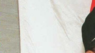 NEW YORK, UNITED STATES:  Joe Torre (L) was introduced as the newest New York Yankees manager by general manager Bob Watson (R) at Yankee Stadium 02 November in New York. Torre, 55,  replaces Buck Showalter and becomes the Yankees 21st manager since the team was bought by George Steinbrenner in 1973. AFP PHOTO (Photo credit should read HENNY RAY ABRAMS/AFP via Getty Images)