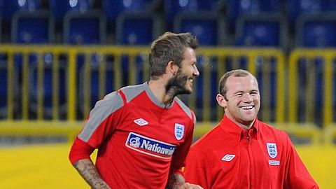 David Beckham, Wayne Rooney, Carlton Cole, Ashley Cole y Michael Carrick en un entrenamiento de Inglaterra.