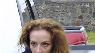 Israel Vallarta el día de su detención, en 2005, junto a la ciudadana francesa Florence Cassez.