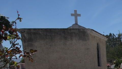 Las autoridades sólo permitirán el acceso limitados para realizar  sepelios y cremaciones.