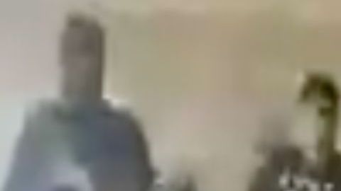 VIDEO: Grupo Pantera del CJNG interrogan y decapitan a huachicolero