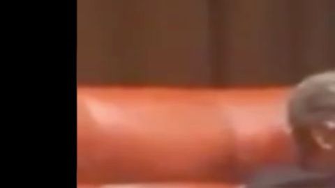 VIDEO: Exhiben a niño sicario muestra arma de grueso calibre mientras canta narcocorrido