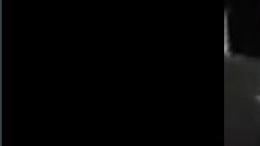 VIDEO: Narcos profanan cadáveres de rivales y simulan que 2 le practican sexo oral a otro