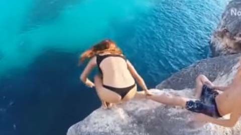 El clip se volvió popular en tan sólo unas horas.