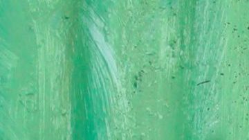 ES5001. SAN SALVADOR (EL SALVADOR), 15/07/2020- Un grupo de familias cuelgan banderas blancas en señal de necesidad de alimentos para enfrentar la cuarentena por la pandemia de la COVID-19 este viernes, en San Salvador (El Salvador). Un grupo de familias de la capital de El Salvador colgó banderas blancas en señal de que necesitan alimentos para enfrentar la cuarentena por la pandemia del COVID-19 y de que sus recursos se han agotado, según pudo constatar Efe este viernes. EFE/ Rodrigo Sura