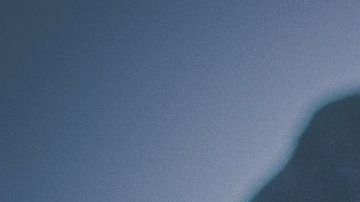 Mimar a tu hijo mientras lee, ayuda a que el bebé se sienta seguro, abrigado y conectado con usted.