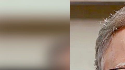 Bill Gates suele leer grandes cantidades de libros desde la infancia.