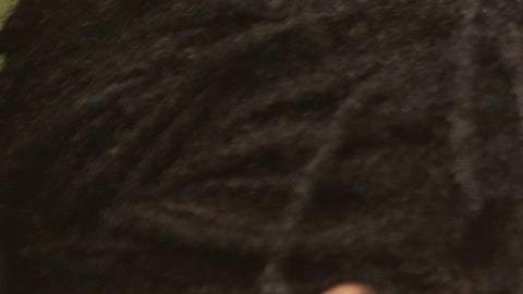 Los signos opuestos se atraen.