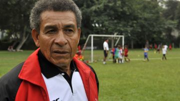 Hector Chumpitaz, leyenda del fútbol peruano.