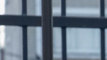 Primero que todo, habrá que asegurarnos que ninguna persona de la reunión tienen síntomas.