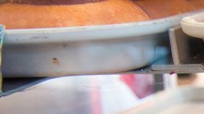 Esta gran cantidad de donas servirá para compartirlas con los otros empleados.