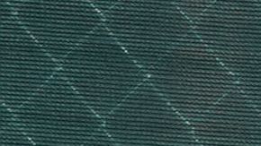 Un cadáver es sacado de un hospital en Brooklyn.