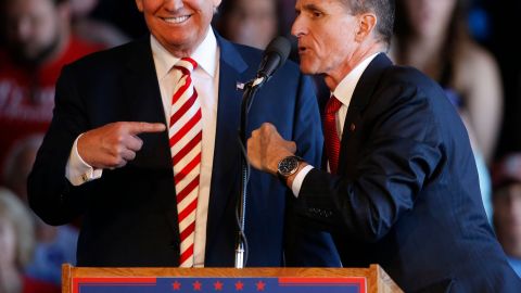 Michael Flynn fue una figura esencial en la campaña de Donald Trump y uno de sus hombres de confianza.