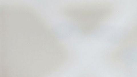 Los padres pueden ayudar a sus hijos a crecer enormemente en esta situación dejándolos que luchen y aprendan a recuperarse después de cometer errores.