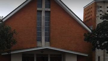 La iglesia católica El Espíritu Santo.