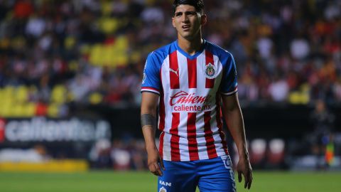 El delantero de las Chivas criticó la actitud de los felinos.