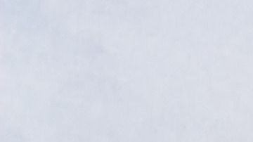 Si eres un padre que está preocupado porque no ha ido a vacunar a su hijo, te recomendamos hablar con tu pediatra para que te indique de qué forma pueden aplicarle las vacunas sin poner en riesgo la salud de la familia.