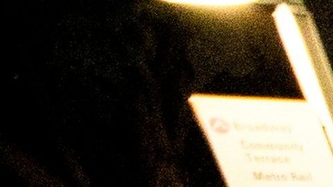 Docenas de protestas contra la brutalidad policial han llenado calles de todo el condado.