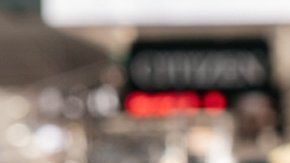 112609476_tv061738476