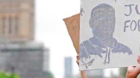 112668792_gettyimages-1217458618