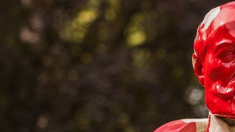 113094088_gettyimages-1221998242