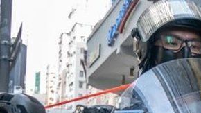 La policía china prohibió la marcha con que el 1 de julio se celebra el traspaso de Hong Kong a China en 1997.