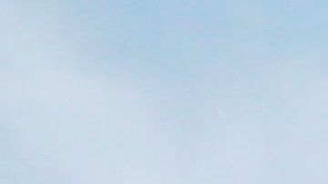 Manifestantes marchan en protesta por George Floyd en Manhattan, NY, el 6 de junio de 2020.